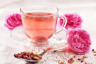 Gül Çayının 10 Harika Faydası, Nasıl Yapılır?