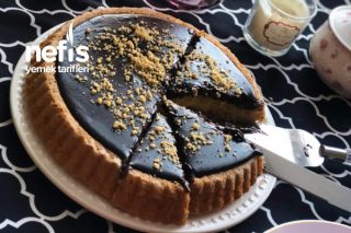 Çikolata Soslu Tart Tarifi