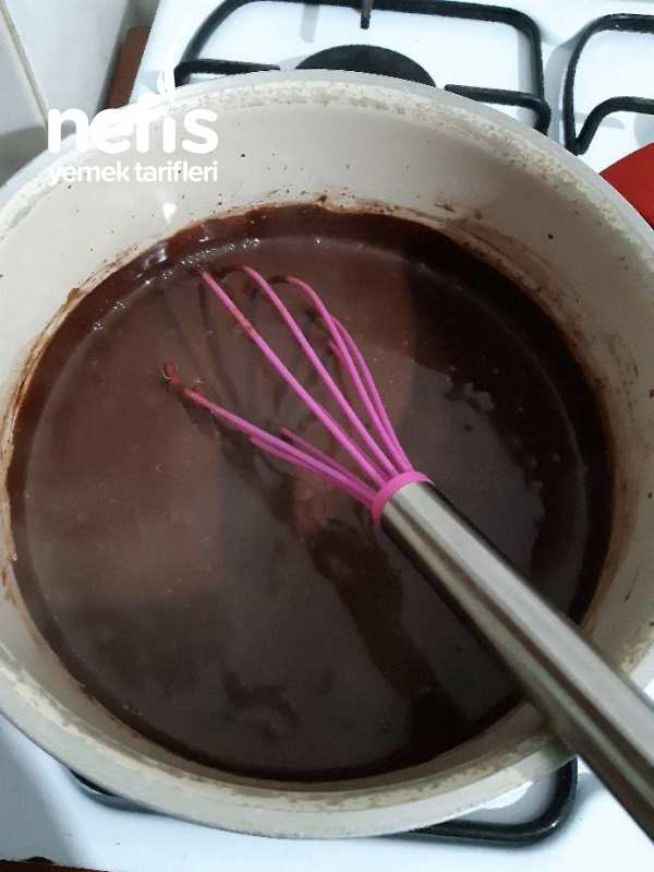 Çikolatalı Kekli Puding Nefis Yemek Tarifleri