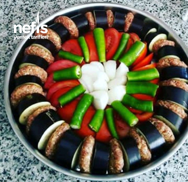 Tepside Patlıcan Kebap