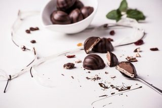 Pralin Çikolata Nedir, Nasıl Yapılır?