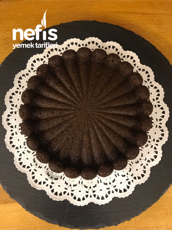 Tart Kalıbında Bol Çikolatalı Kek Nefis Yemek Tarifleri