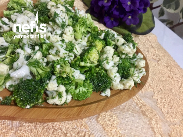 Kaşık Kaşık Yedirten Karnabahar Brokoli Salatası(çiğden)