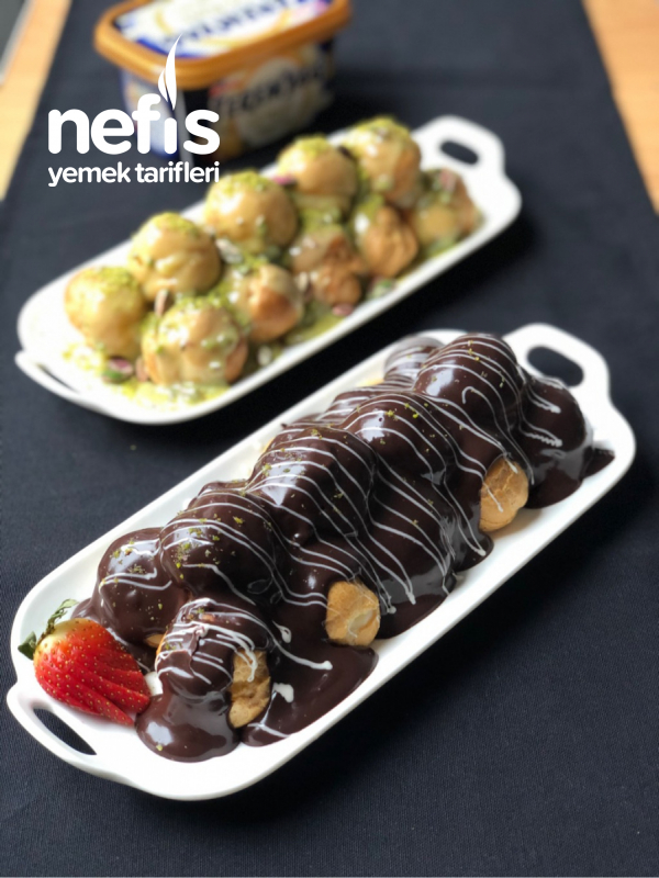 Profiterol (Beyaz Çikolatalı/Fıstıklı ve Sütlü Çikolatalı)