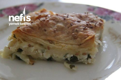 Sodalı Tepsi Böreği (Su Böreği Tadında) Tarifi Sodalı Tepsi Böreği (Su Böreği Tadında) Tarifi