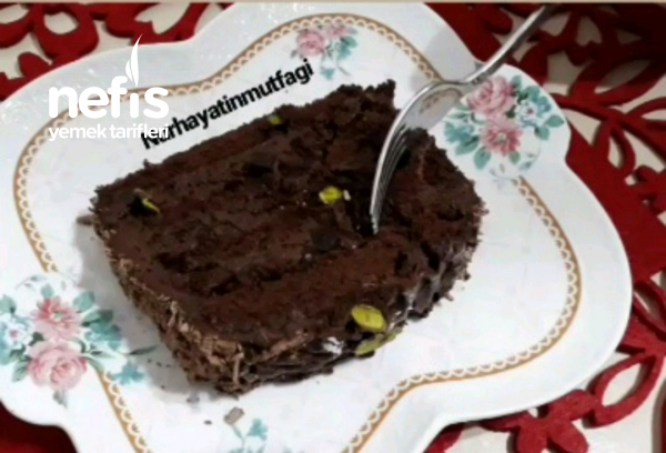 Yiyenlerin Hazir Zannettiği Çikolatalı Baton Pasta (Hazır Almaya Son)