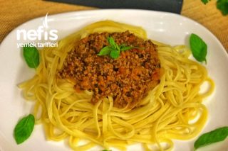 Orijinal Tarifiyle Bolonez Soslu Spagetti (Spaghettı Bolognese)