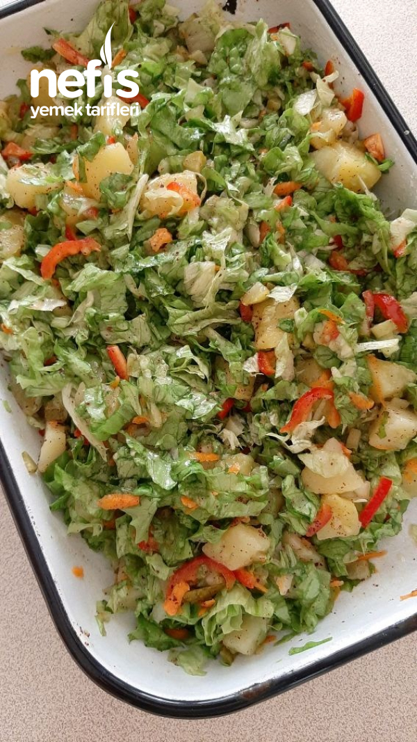 Marul,kornişon Turşulu Patates Salatası