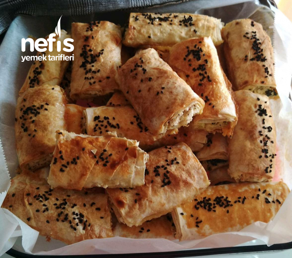 Ispanaklı Peynirli Börek