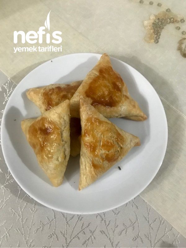 Kıymalı Samsa Böreği (Orta Asya’nın Meşhur Böreği)