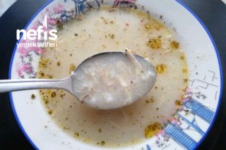 Pirinçli Tavuk Çorbası Sarımsaklı Limonlu (Favoriniz Olacak) Tarifi