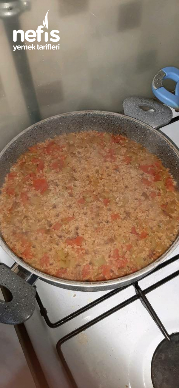 Kiymali Sebzeli Delikli Bulgur Pilavi