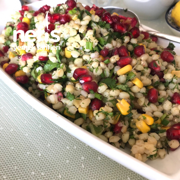 Narlı Buğday Salatası