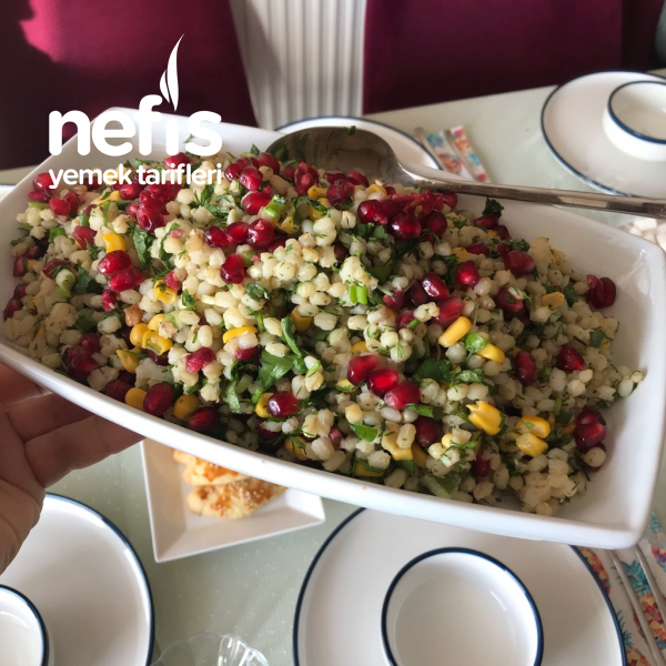 Narlı Buğday Salatası