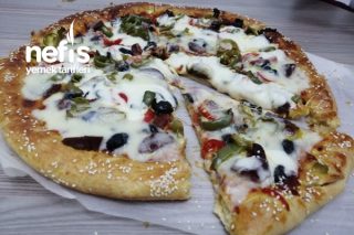 İnce Pizza (Mayasız) Tarifi