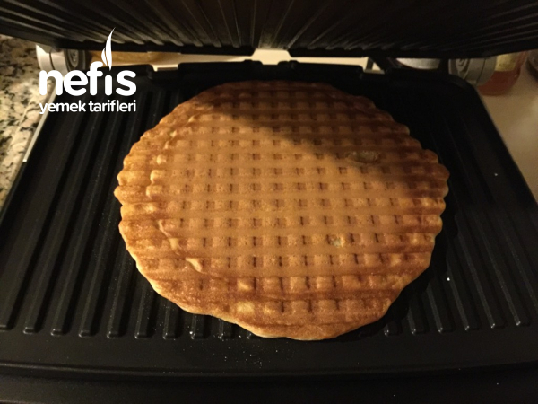 Tost Makinesinde Waffle (2 Kişilik)