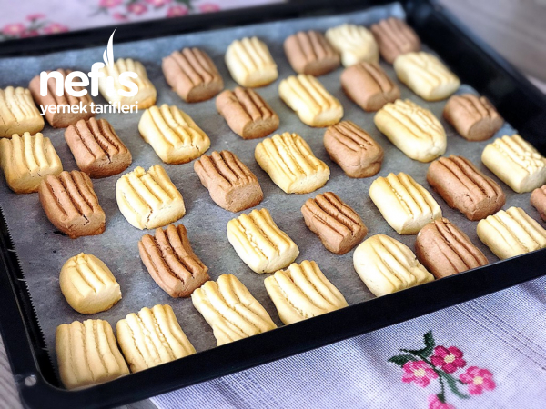 Un Kurabiyesi (Damla Sakızlı) Nefis Yemek Tarifleri