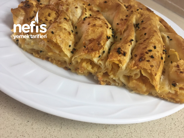 Tepside Patatesli Börek