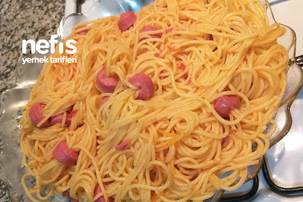Sosisli Spaghetti Tarifi