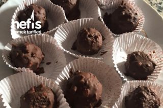 Atıştırmalık Enfes Çikolata Topları (20 Dakikada Hazır) Tarifi