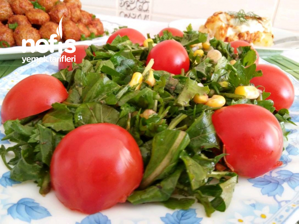 Nefis Roka Salatası (Et ve Balık Yemeklerinin Yanına)