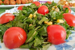 Nefis Roka Salatası (Et ve Balık Yemeklerinin Yanına) Tarifi