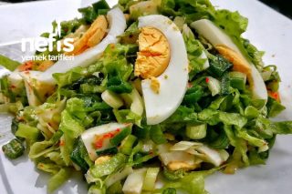 Kahvaltılarınız İçin Nefis Yumurta Salatası (Videolu Tarif) Tarifi