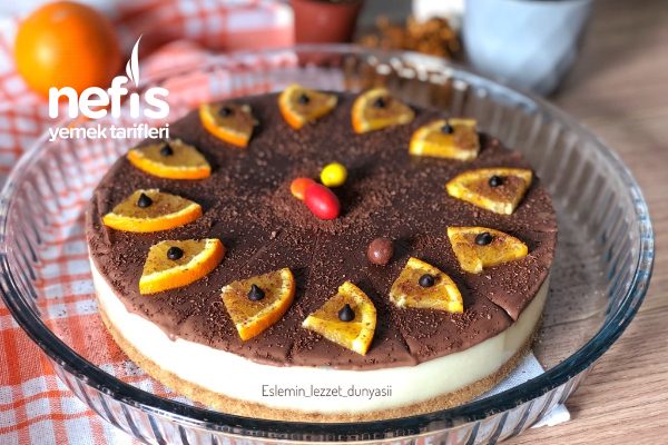 Kassada sotuvchi ayolni sikishdi