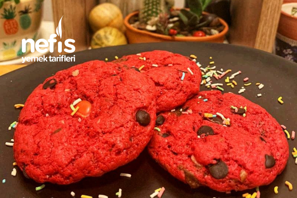 Bol Çikolatalı Pembe Kurabiye Nefis Yemek Tarifleri