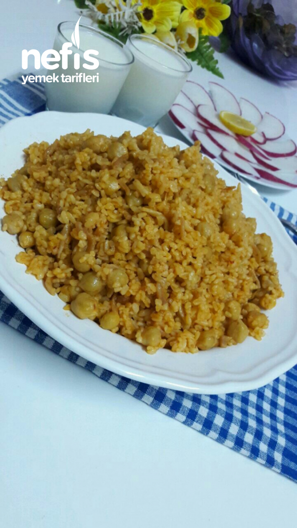 Lokanta Usulü ,Nohutlu,Erişteli Bulgur Pilavı