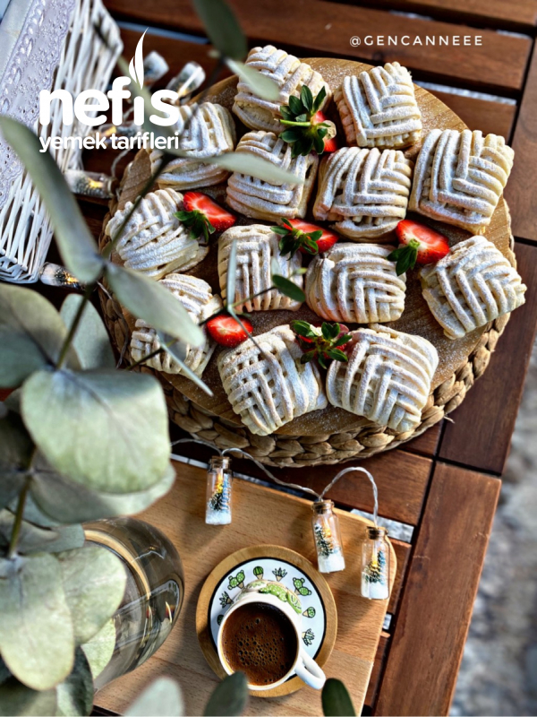 Elmalı Kafes Çörek