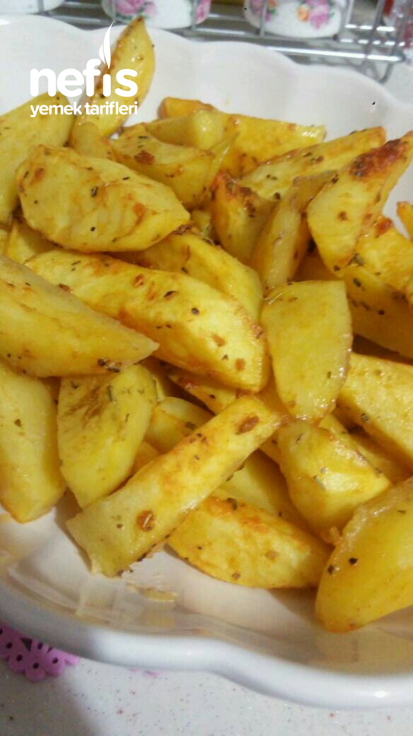 Fırında Baharatlı Nefis Patates