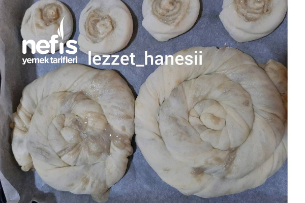 Tahinli Susamlı Çörek