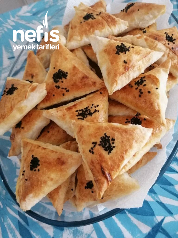 Üçgen Börek (Tam Not Garanti)