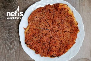 Pizza Hamuru İnceliğinde Biberli Ekmek Tarifi