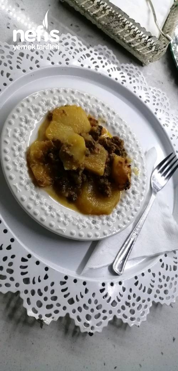 Patates Musakka ( Lokanta Usulü,)