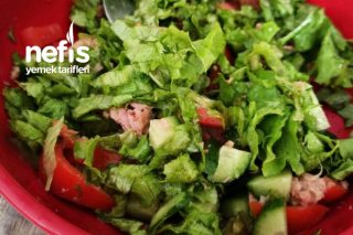 Ton Balıklı Öğrenci Salatası Tarifi