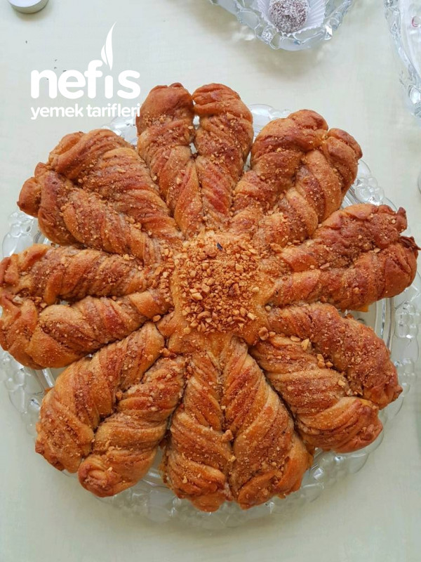 Tahinli Cevizli Çörek