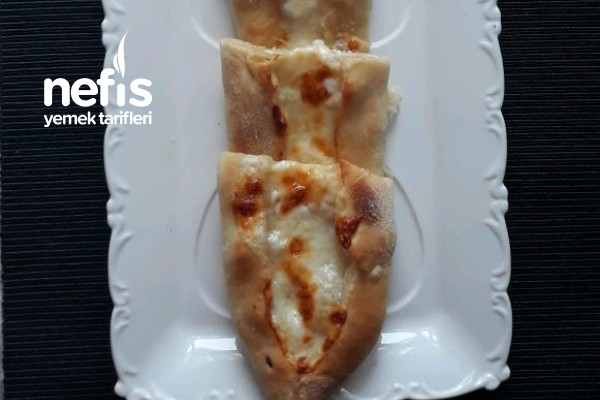 Kaşarlı Pide