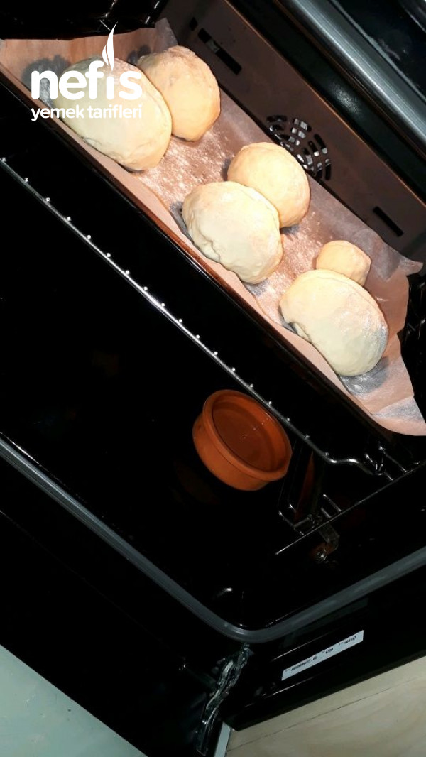Ev Yapımı Minik Ekmekler(Ekmek Yapamayan Kalmasın)