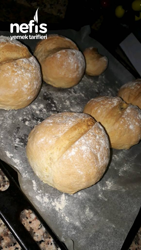 Ev Yapımı Minik Ekmekler (Ekmek Yapamayan Kalmasın)