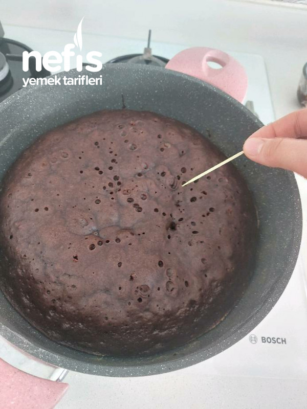 Wet Cake in the Pot