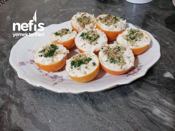 Portakal Çanağında Kereviz Salatası (Et yemeklerinin yanında vazgeçilmez tat)