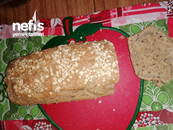 Tahıllı Tam Buğday Unlu Tost Ekmeği