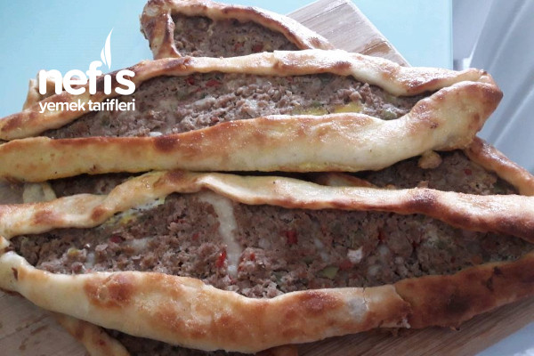 Kıymalı Pide Tarifi