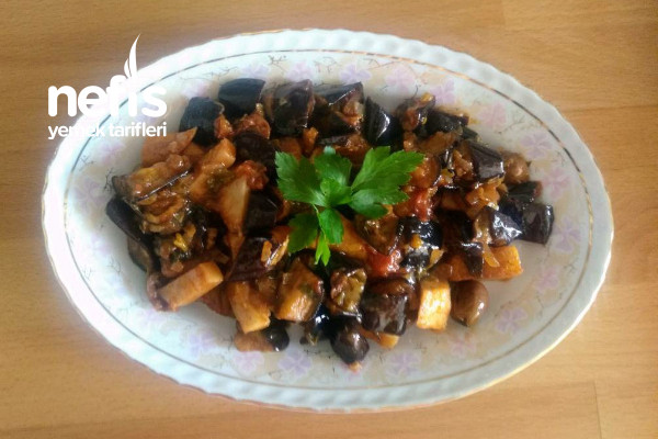 Caponata Di Melanzane (Sicilya Mezesi) Tarifi