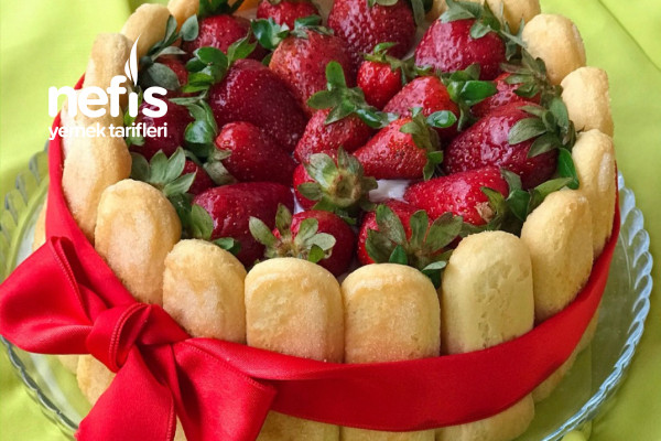 Çilekli Pasta Nefis Yemek Tarifleri 7135832