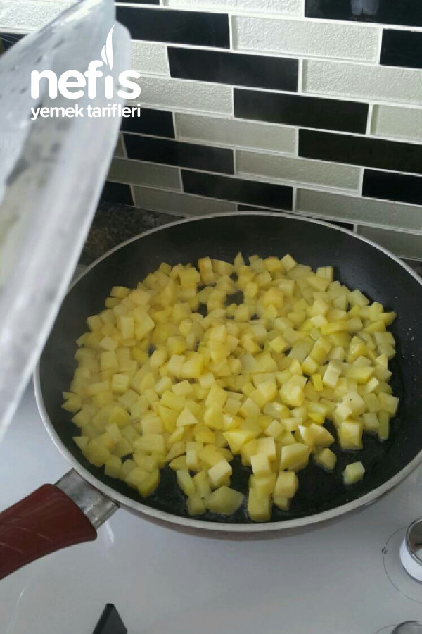 Patatesli Yumurta