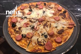 Mayasız İncecik Kabarmayan Hamurlu Pizza Tarifi