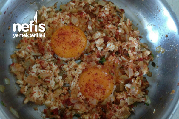Tirit (Osmanlıda Enderunun Sınav Yemeği) Yumurtalı Soğan